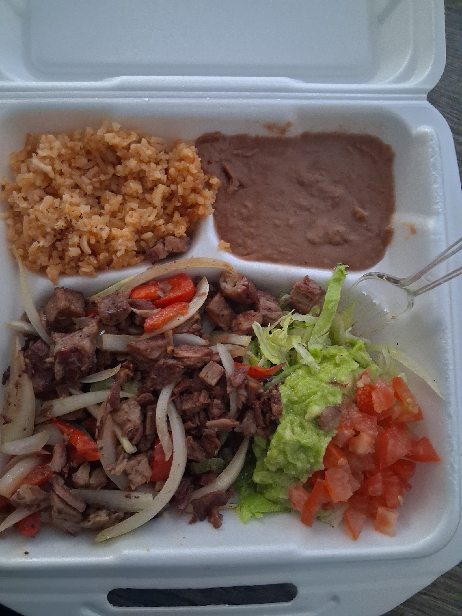 Fresh salsa and chips at Reyna's Taco